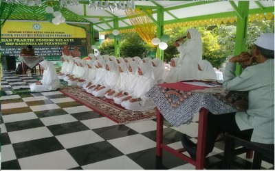 Santri SMP Babussalam Meriahkan bulan Ramadhan dengan Lomba sholat Tarawih dan Witir