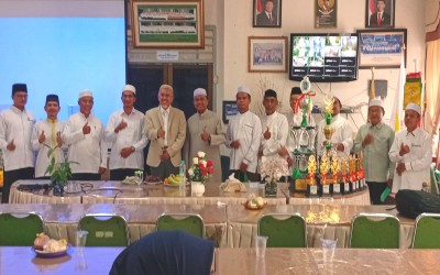 SMP Babussalam Gelar Pelatihan AI Bersama Prof. Dr. Eng. Jaswar Koto dan Ustadz Mahbubin Nashiri, M.Pd.
