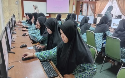 Santri SMP Babussalam Antusias Ikuti Gladi Bersih Asesmen Nasional Berbasis Komputer Selama Dua Hari