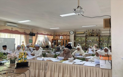 SMP Babussalam Gelar Koreksi Silang Hasil Ujian Sekolah Secara Tertib dan Kondusif