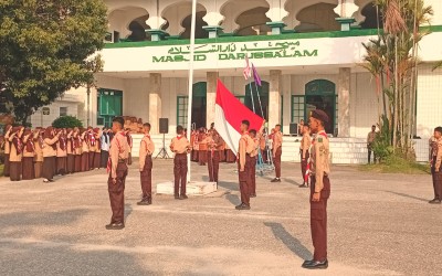 Meriah! Upacara Hari Pramuka Gabungan SD, SMP, dan SMA Babussalam, Ditutup Aksi Spektakuler