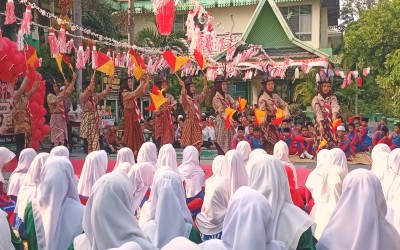 Puncak Pekan Kemerdekaan SMP Babussalam Meriah! Pensi, Bazar, hingga Pembagian Hadiah Bikin Santri Antusias
